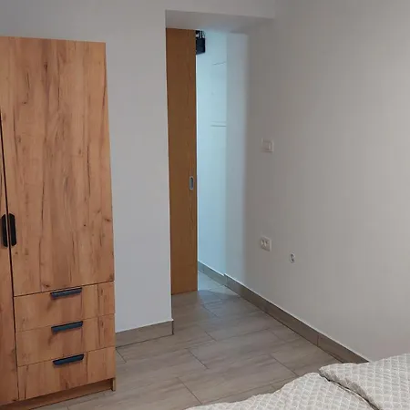 Διαμέρισμα Apartma Lili *