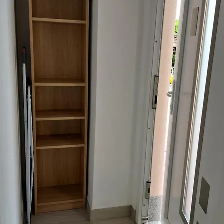Apartma Lili *