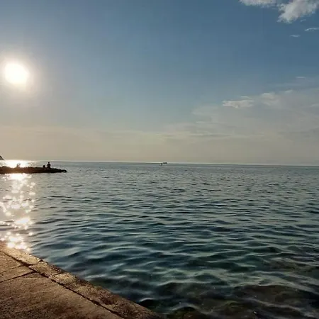 Apartma Lili Appartamento Izola