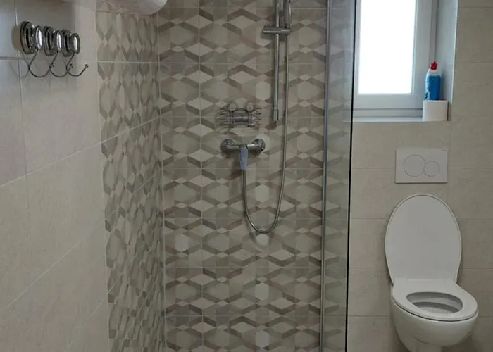 Apartma Lili * إيزولا