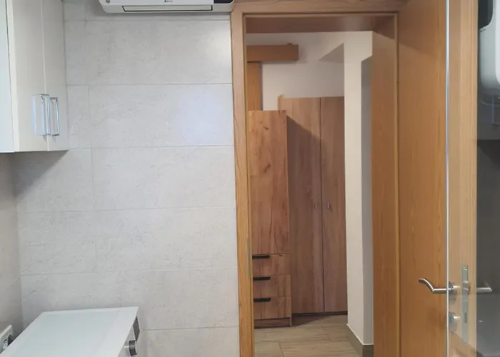 Apartma Lili * إيزولا